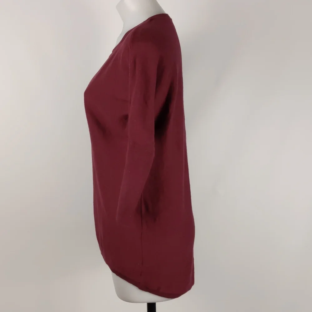 Dotti Women's Top Size Small Maroon 3/4 Sleeve Hi-Low Hem Round Neckline Jumper - Picture 9 of 14